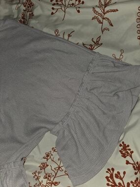 ARULA Lavender Ruffle Sleeve Crop Top